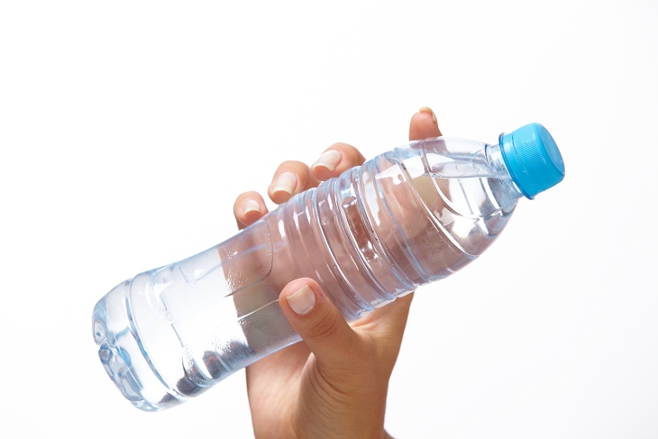 Woda Lepsza W Butelce Plastikowej Czy Szklanej Blog Firmowy Softwater 8437